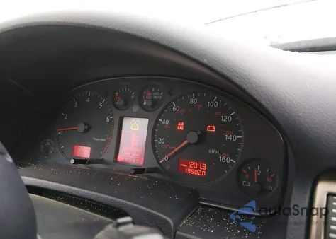 2000 Audi A6 4.2 z USA, uszkodzony, nr VIN WAUZL64B5YN073468